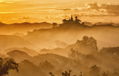 About Myanmar - Mrauk U sunset - Myanmar - Sampan Travel